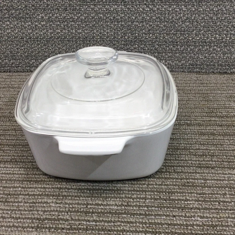 Corning Ware Casserole Dish 1.5 Quart White Blue Cornflower w/ Lid